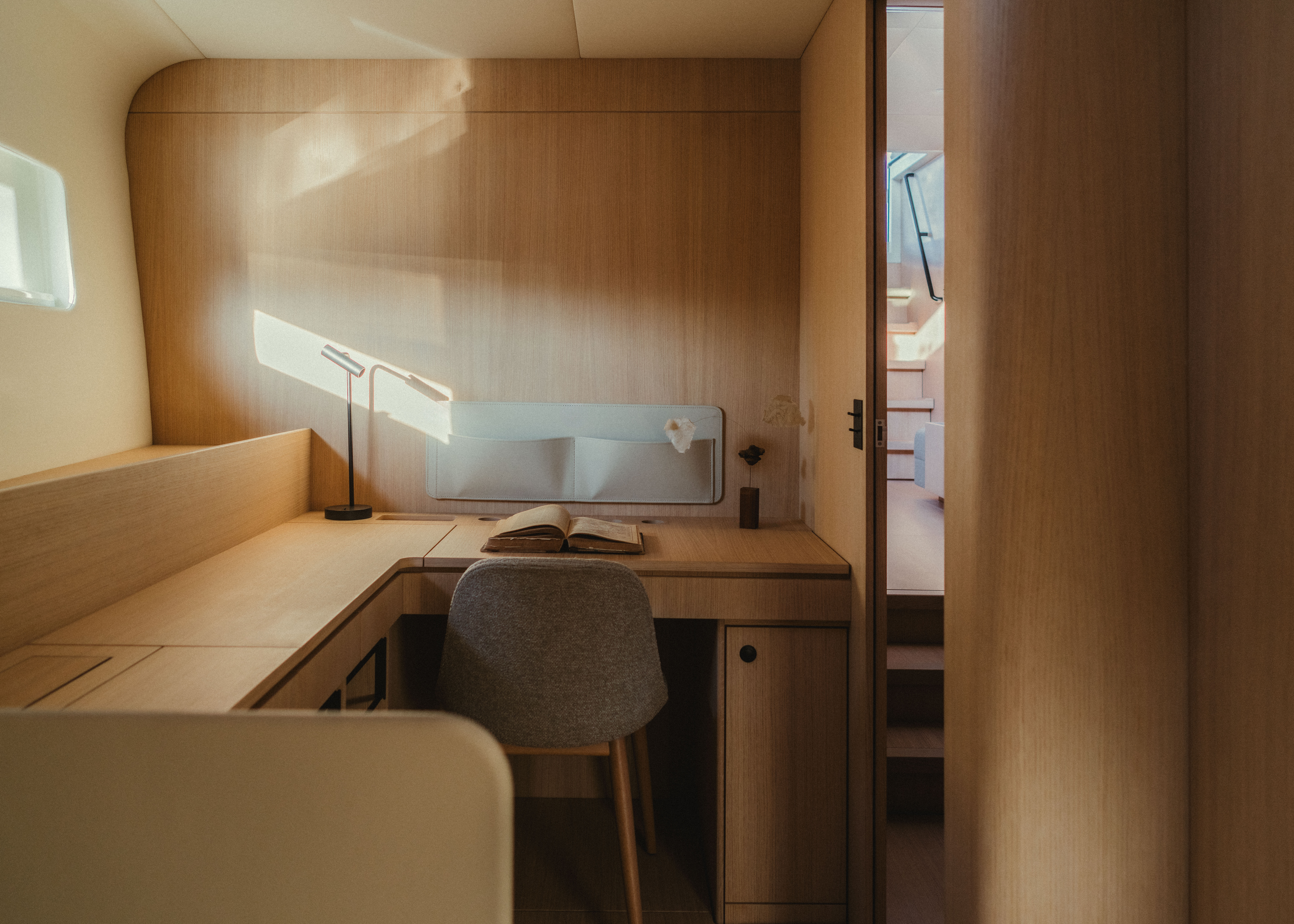 Yacht Sale & Purchase